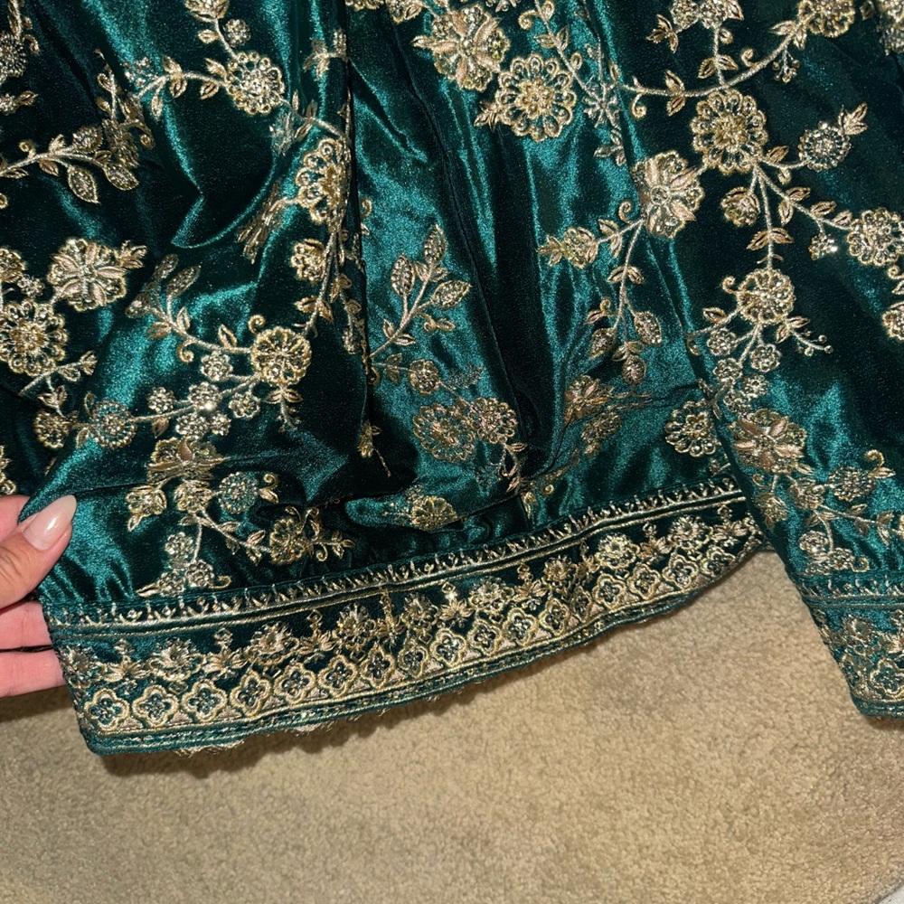 Teal Embroidered Lehenga Choli - Picture 7 of 15